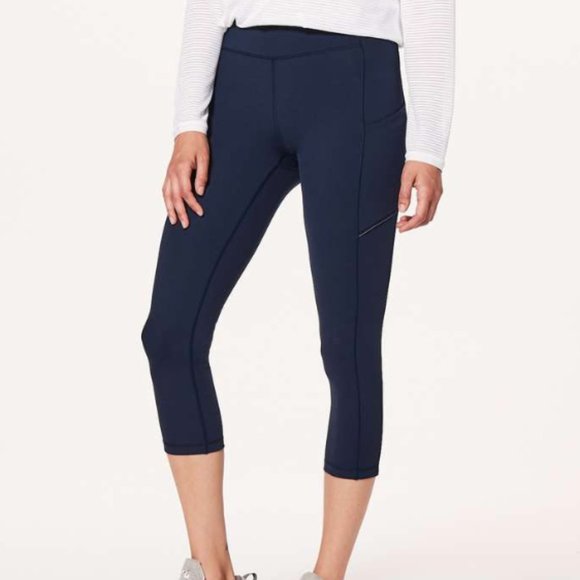 Lululemon Speed Up Crop 21" True Navy 10 - Picture 3 of 16